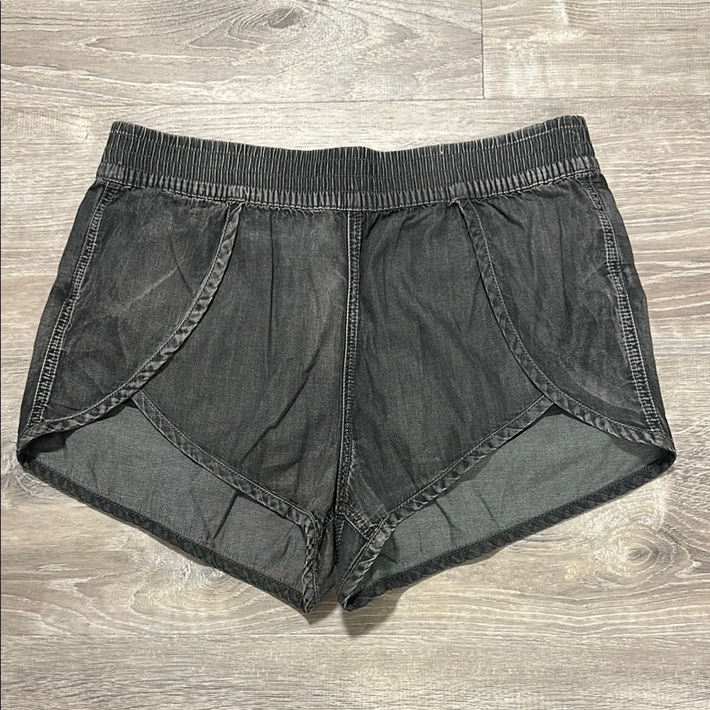 Forever 21 Black High Waist Shorts